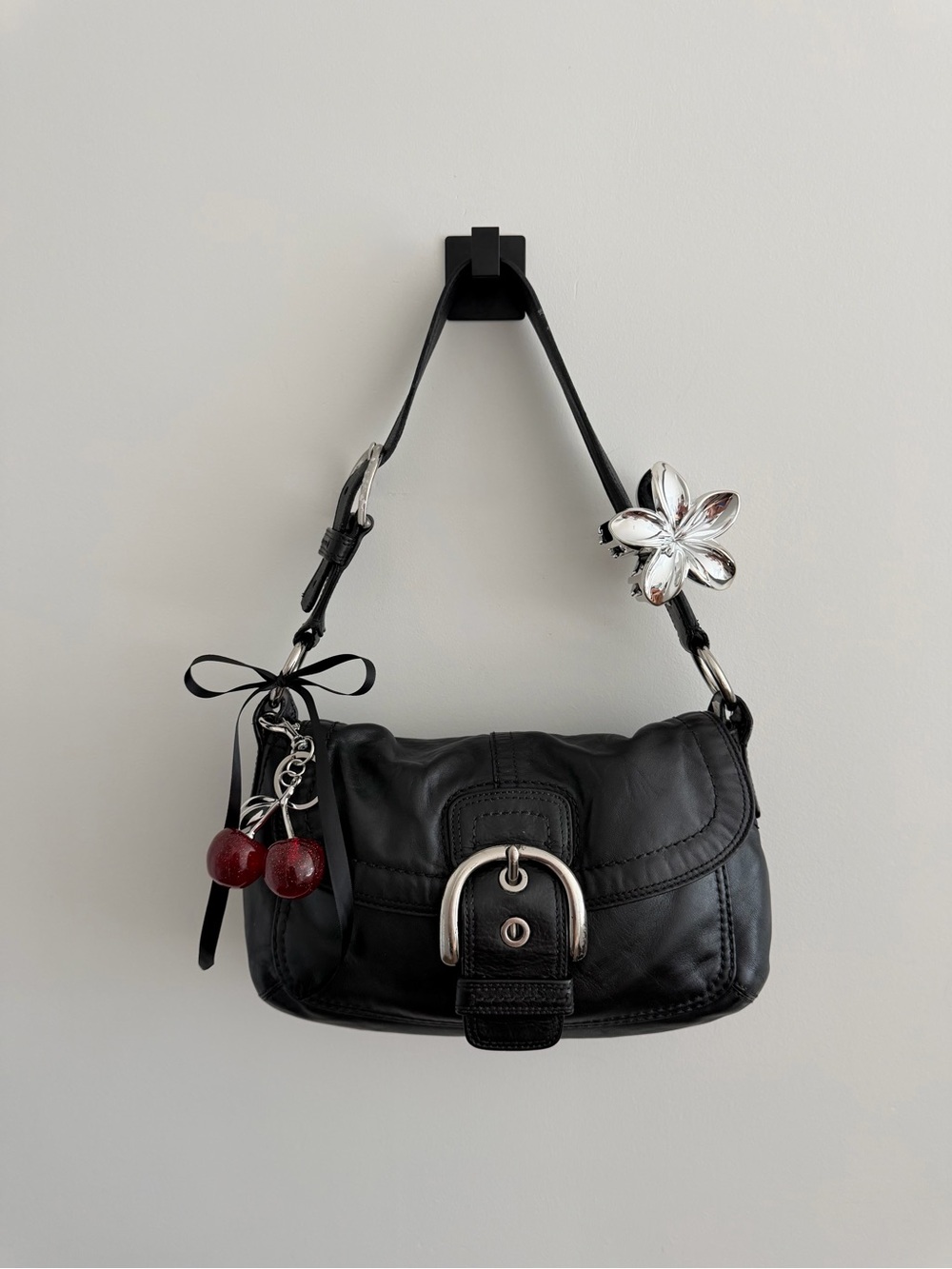 Vintage  Coach Black Leather Soho Flap Bag